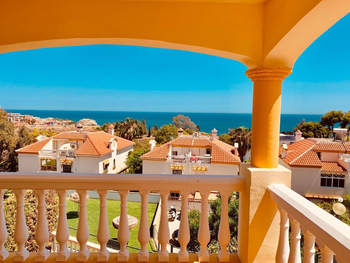 Superb Villa By The Sea Беналмадена Екстериор снимка